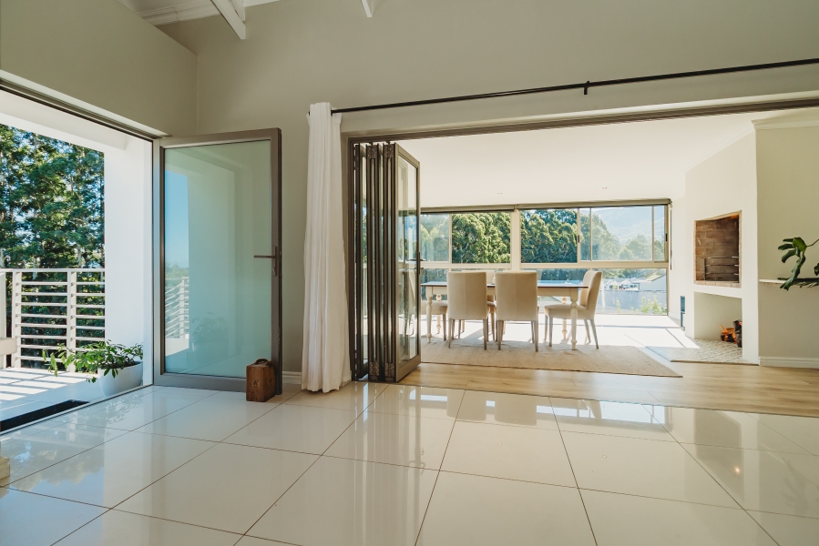 3 Bedroom Property for Sale in Mont Fleur Mountain Estate Western Cape